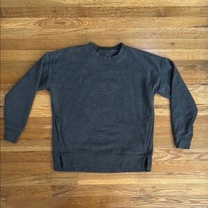 Women’s Zella crewneck sweatshirt